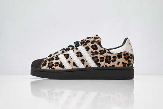 adidas Originals Superstar – Leopard Print Faux Fur with White 3-Stripes & Dark Brown Shell Toe