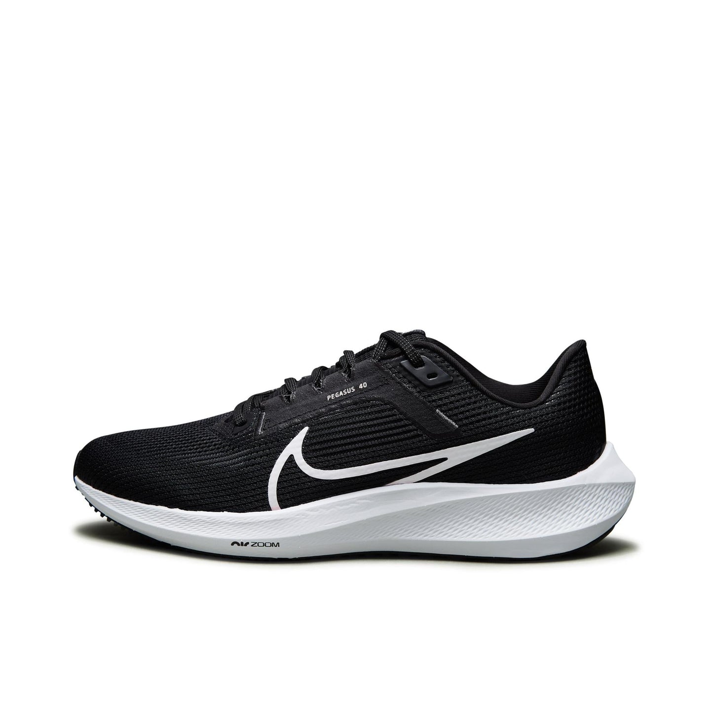 Nike Air Zoom Pegasus 40 – Black / White Mesh Running Sneakers