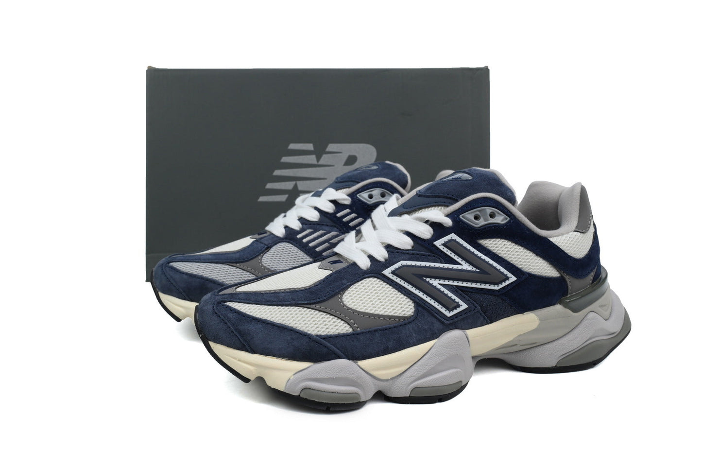 New Balance 9060 Sneakers