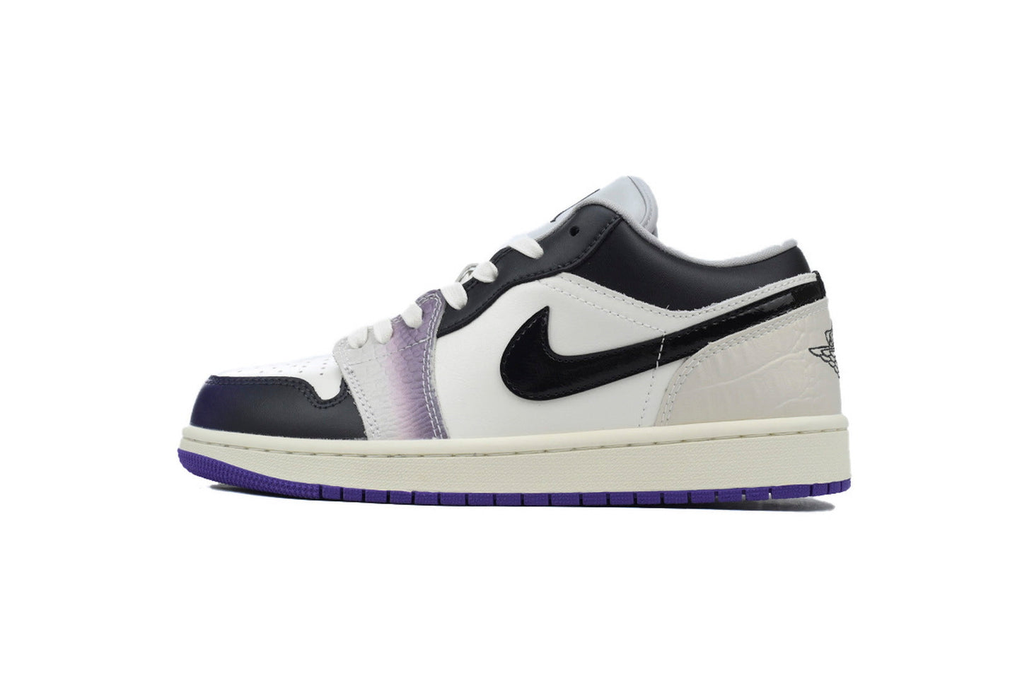 Nike Air Jordan 1 Retro Low Low-Top Sneakers