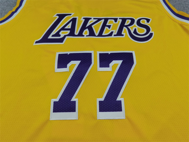 Lakers #77 Luka Doncic