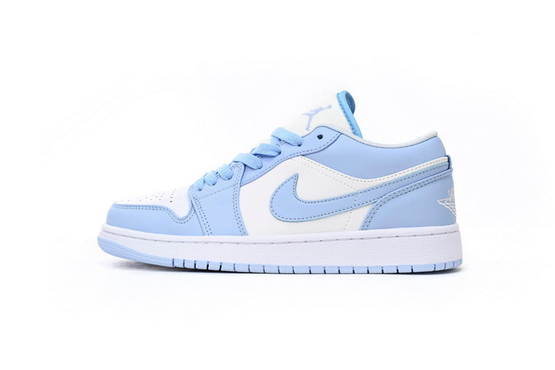 Nike Air Jordan 1 Retro Low Low-Top Sneakers