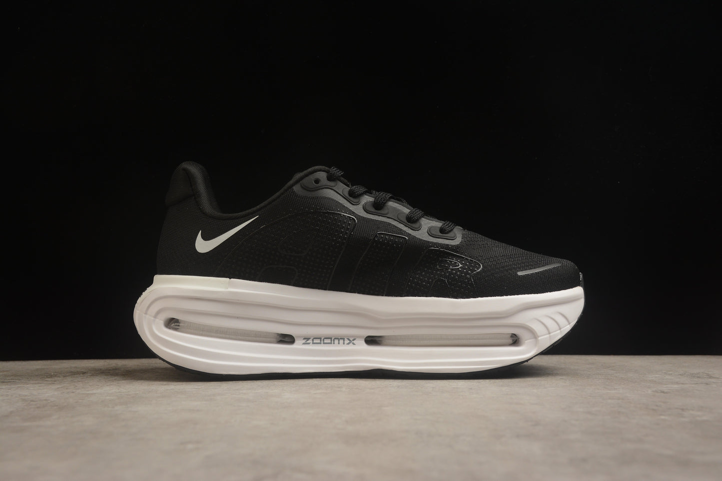 Nike Vomero 18 Running Shoes | Premium Cushioning | EU 36-45