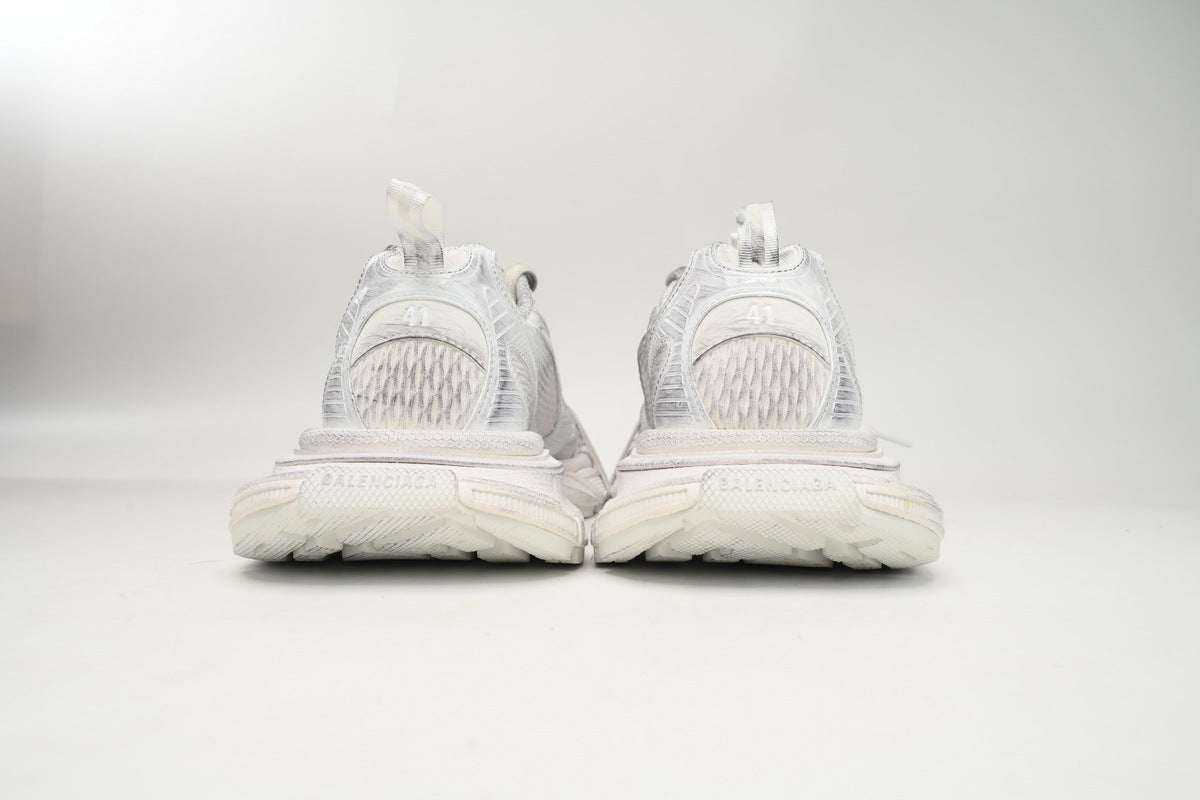 Balenciaga 3XL Sneaker – Low-Top Chunky Sole