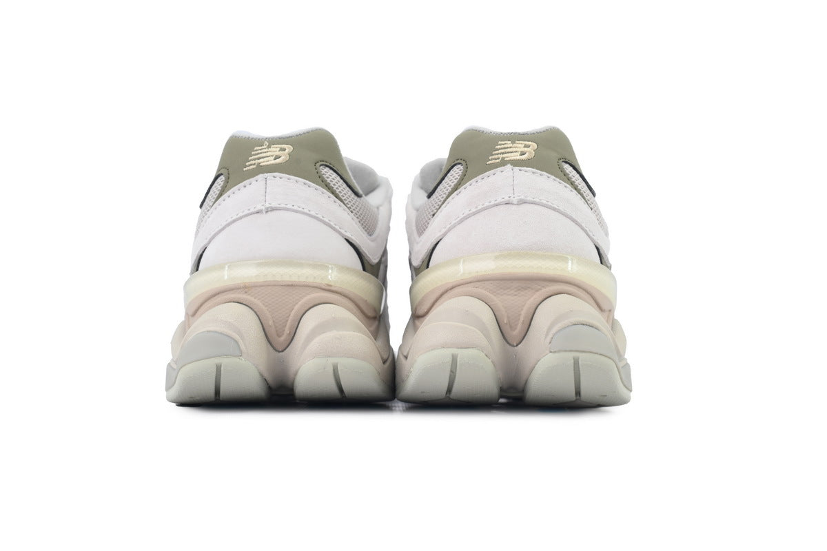 New Balance 9060 Sneakers