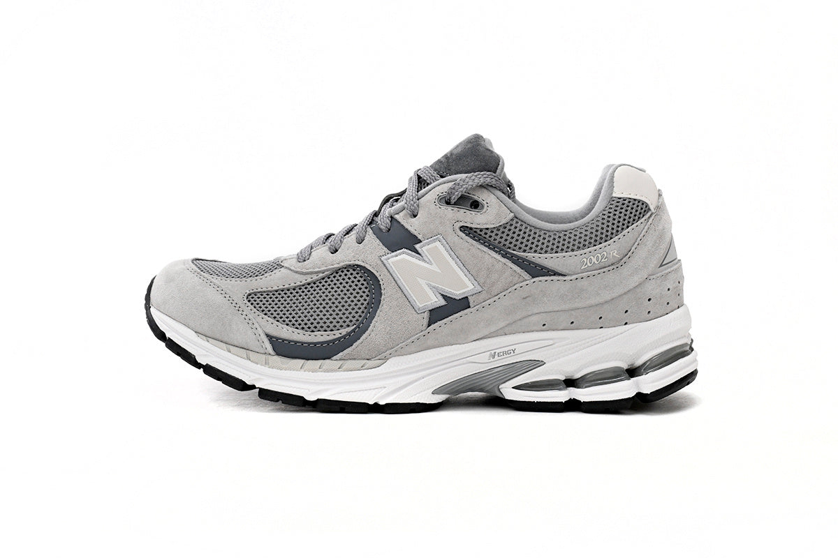 New Balance 2002R Sneakers