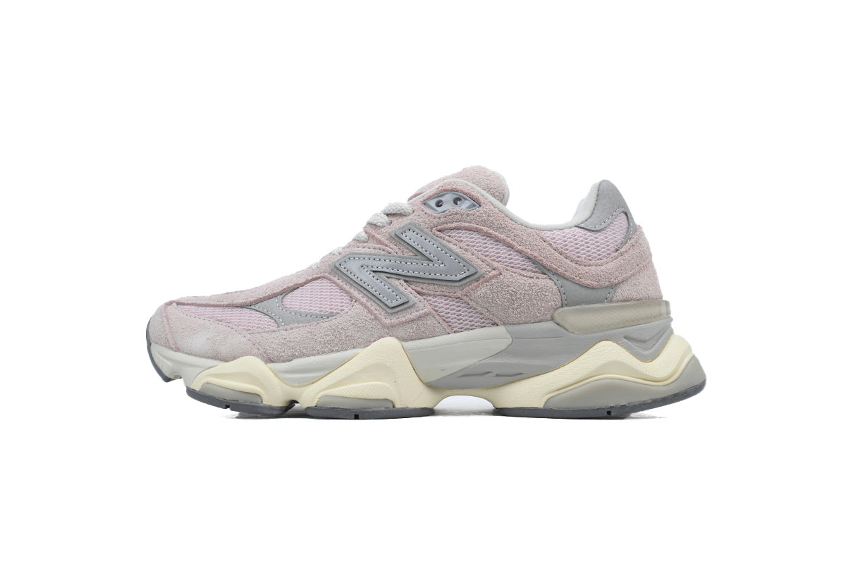New Balance 9060 Sneakers