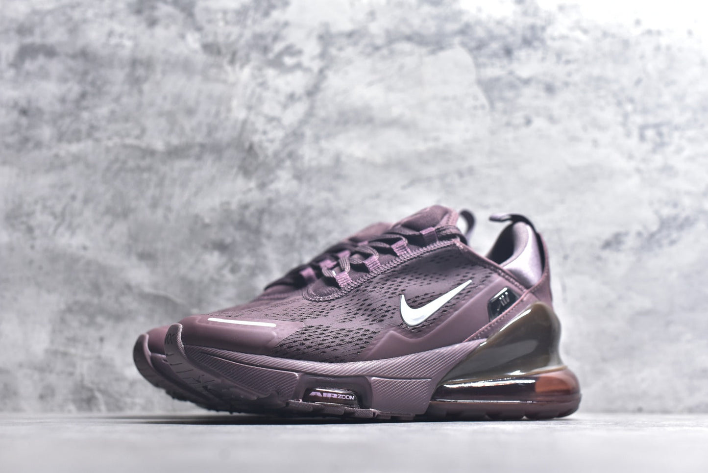 Nike Air Max 270 Sneakers | Iconic Air Cushioning | EU 36-45