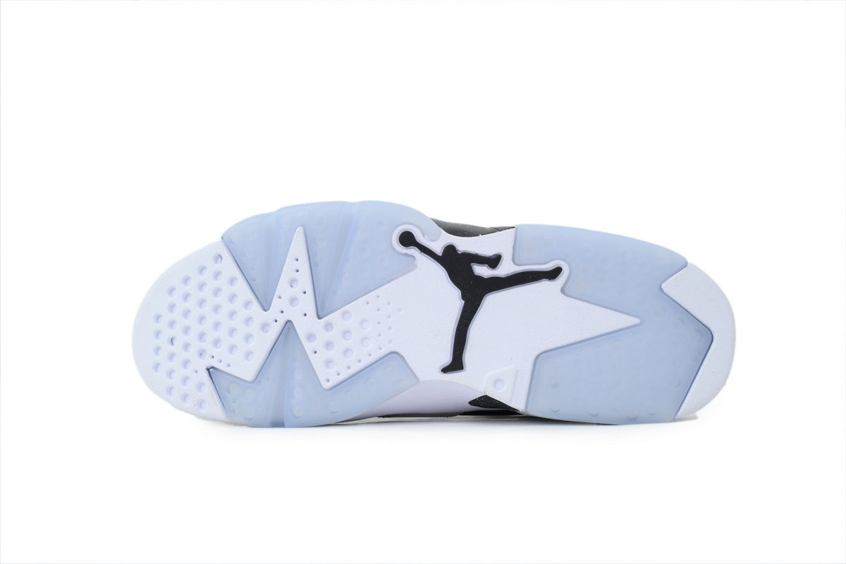 Nike Air Jordan 6 – Retro High-Top Basketball Sneakers