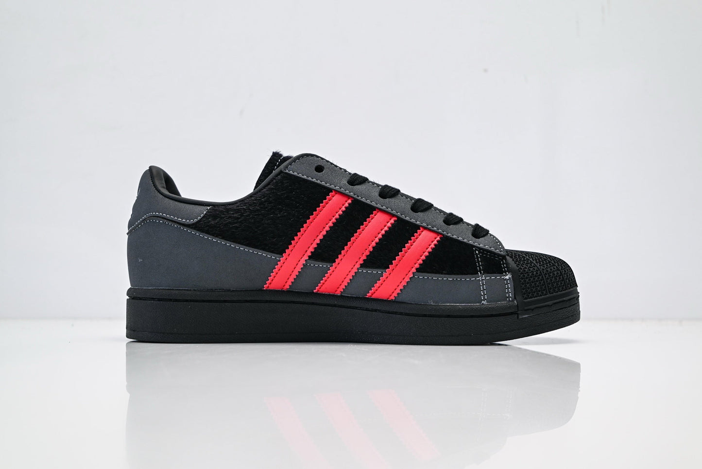 adidas Originals Superstar – Dark Gray & Black Faux Fur with Bright Red 3-Stripes Shell Toe