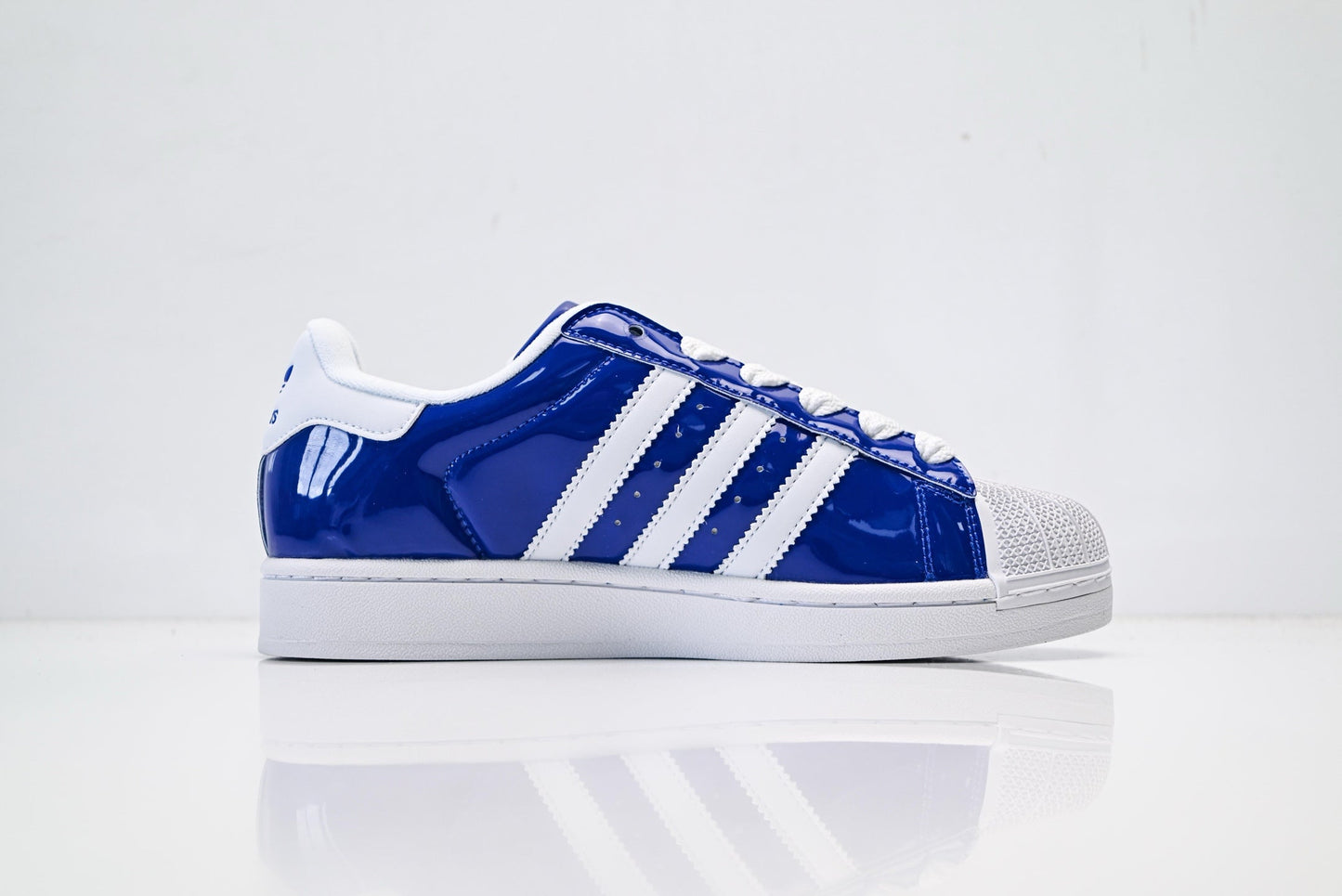 adidas Originals Superstar – Glossy Royal Blue Patent with White 3-Stripes Shell Toe