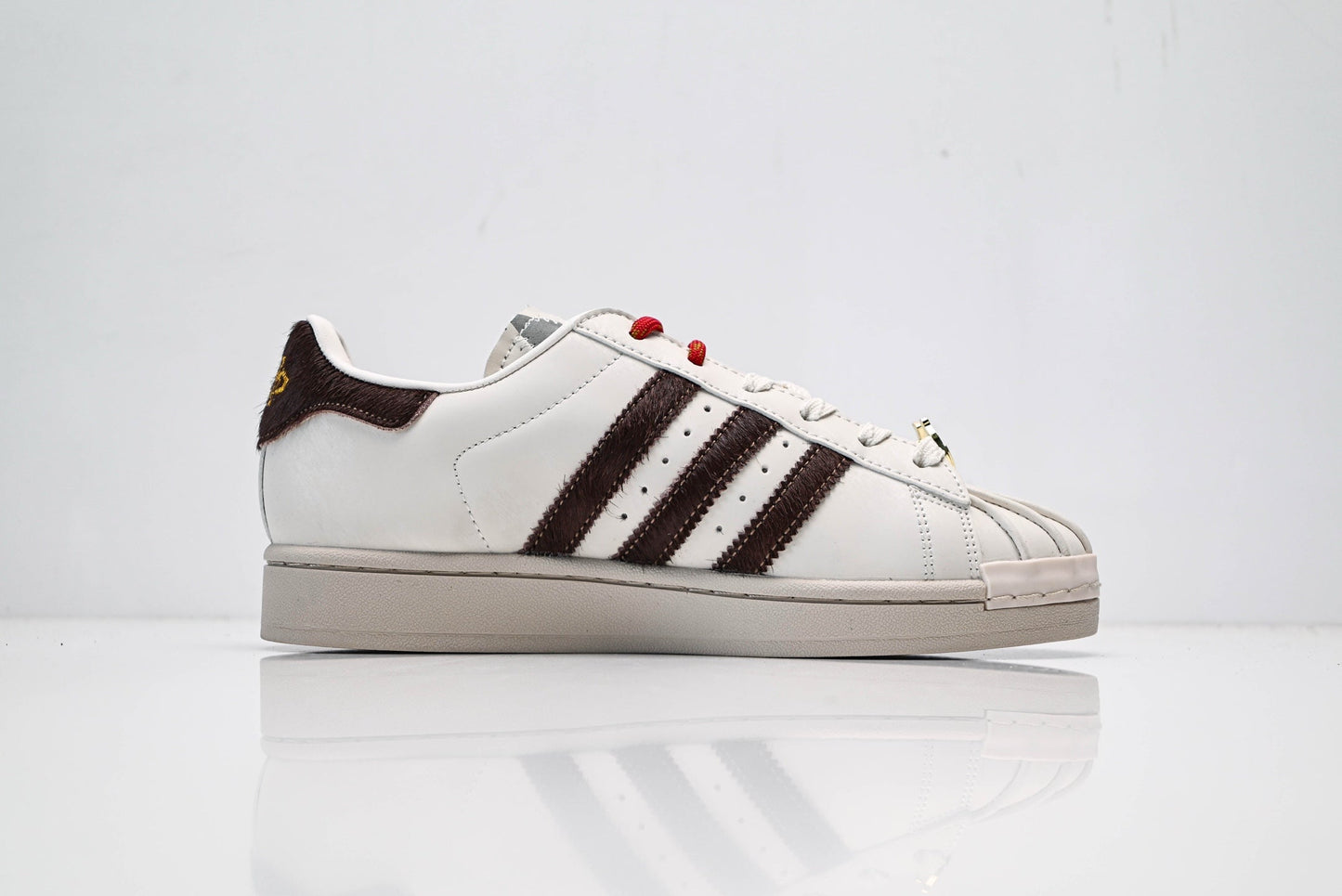 adidas Originals Superstar – Off-White & Brown Horsehair Upper with Red Accent & White Shell Toe