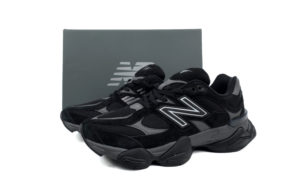 New Balance 9060 Sneakers