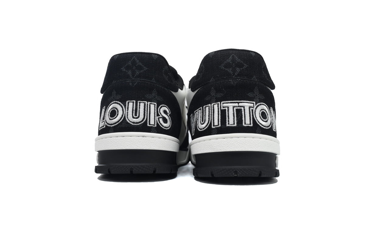 Louis Vuitton LV Trainer Sneakers