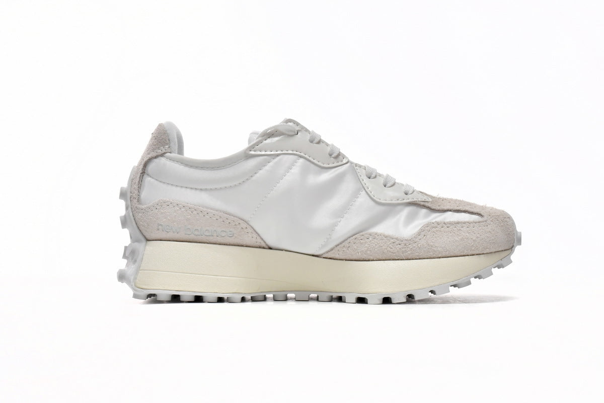 New Balance 327 Sneakers