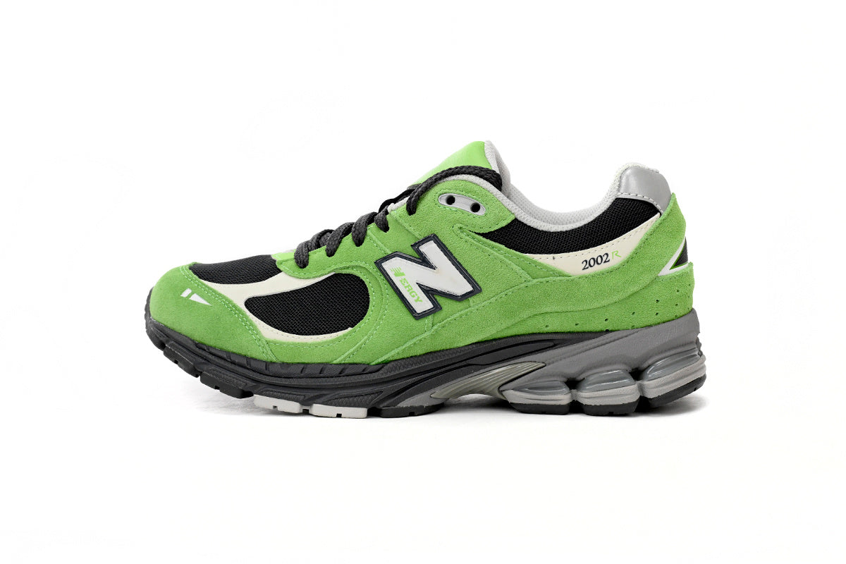New Balance 2002R Sneakers