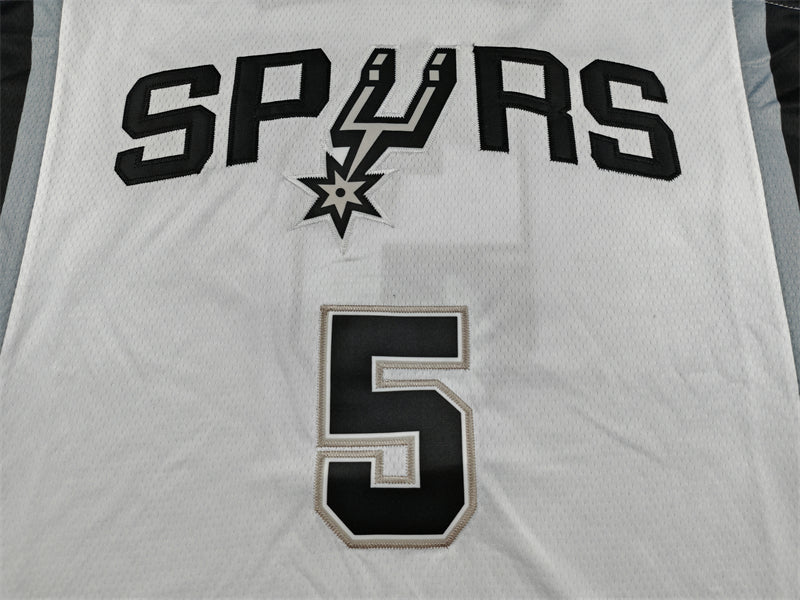 Spurs' number 5, Stephen Castle