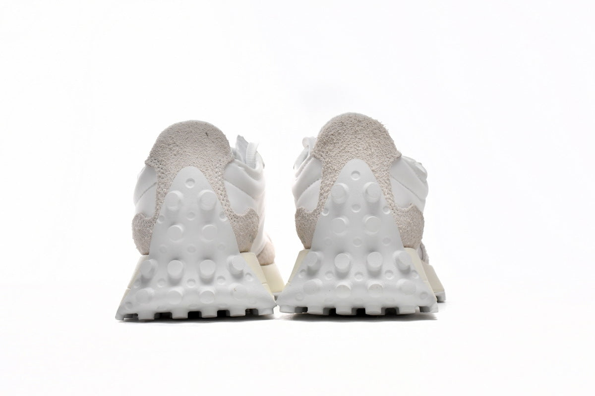 New Balance 327 Sneakers