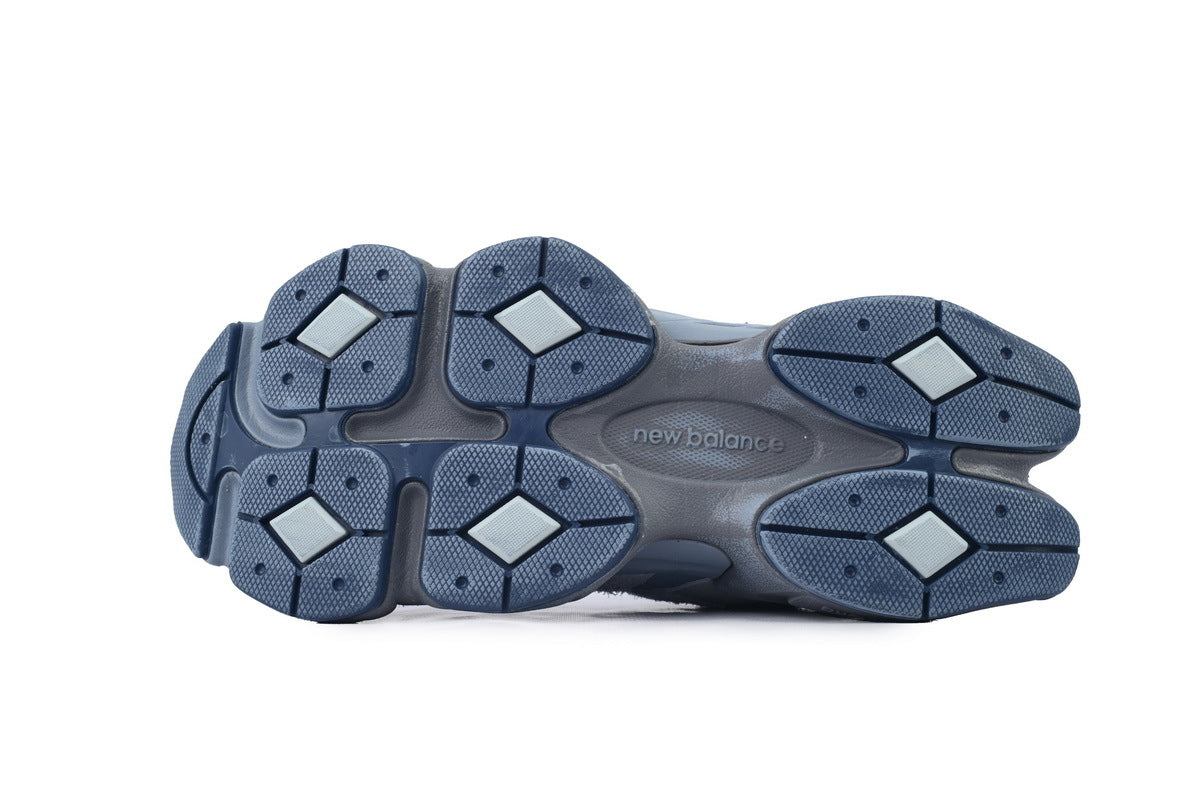New Balance 9060 Sneakers