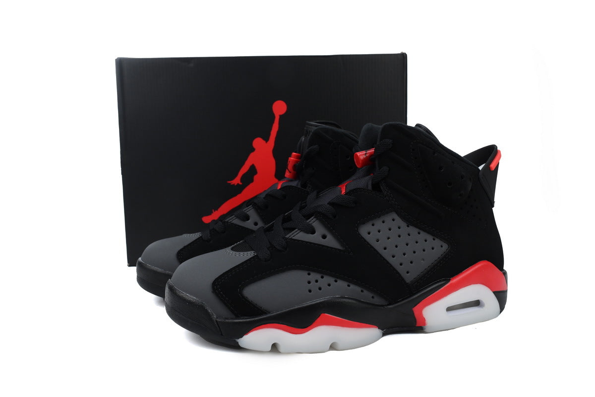 Nike Air Jordan 6 – Retro High-Top Basketball Sneakers