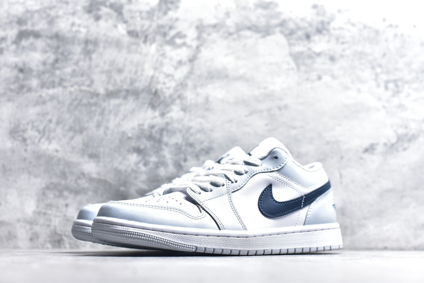 Air Jordan 1 Low AJ1 Sneakers | Men's & Women's