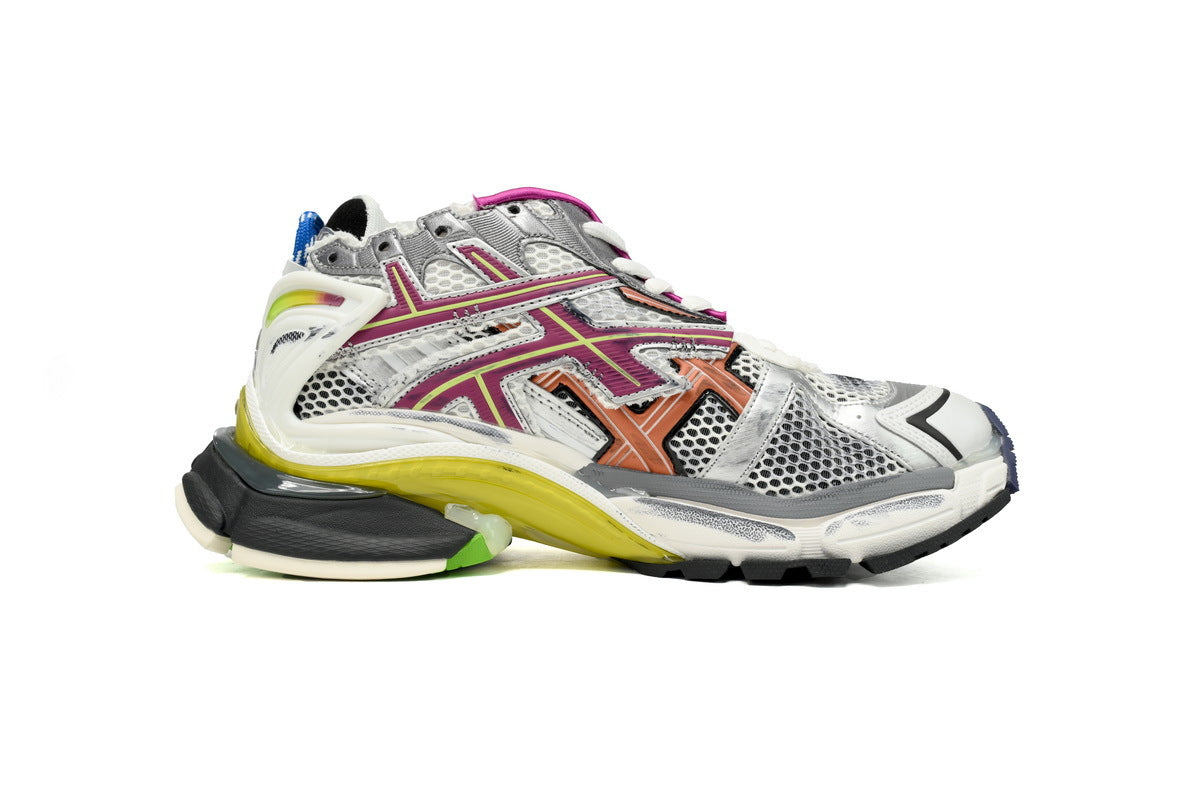 Balenciaga Runner Sneaker – Distressed Low-Top
