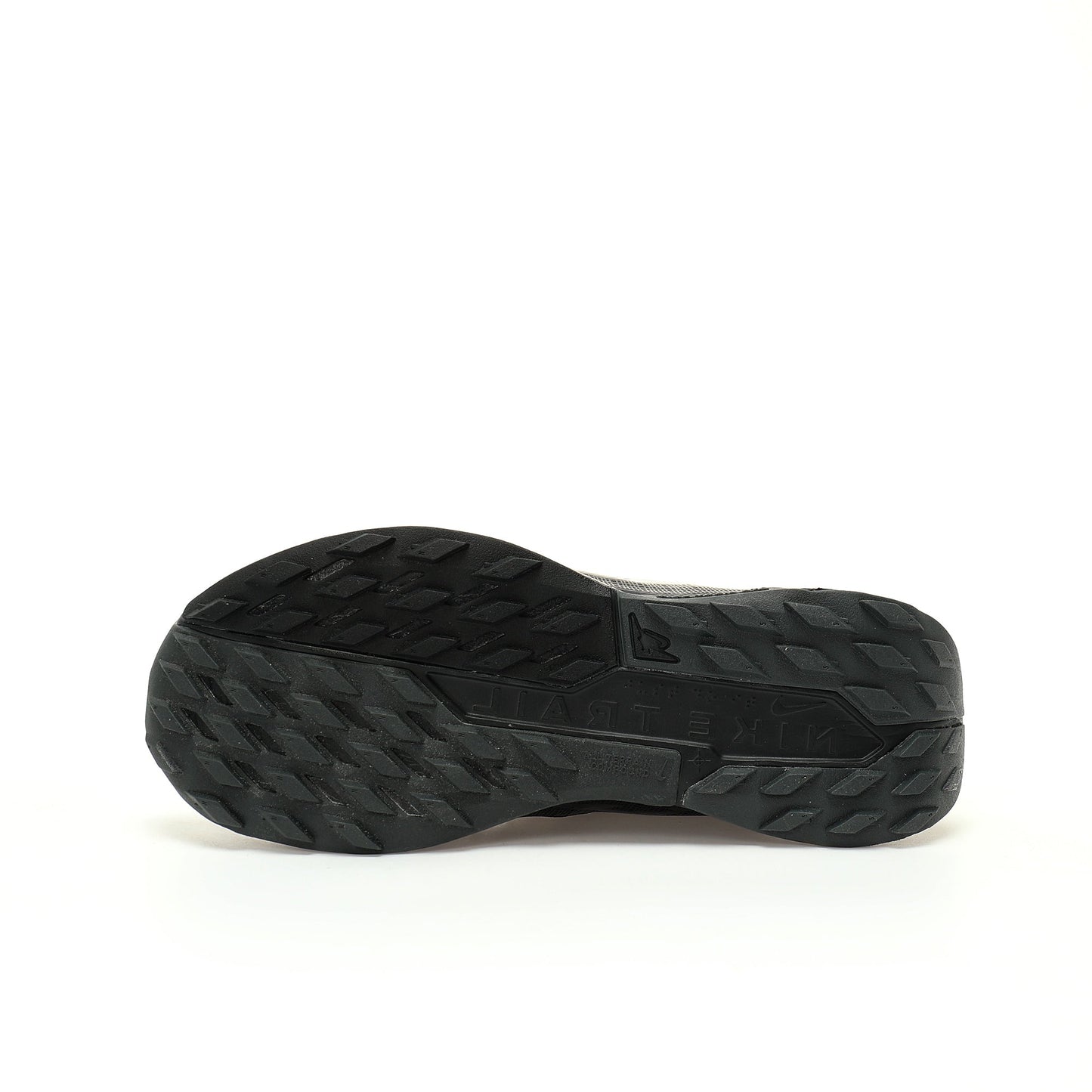 Nike Pegasus Trail – All-Black Mesh Trail Running Sneakers