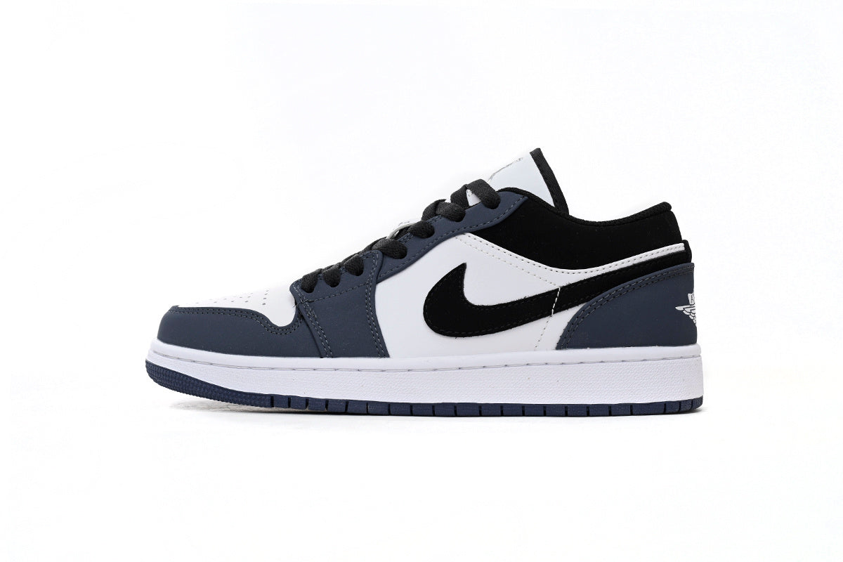 Nike Air Jordan 1 Retro Low Low-Top Sneakers