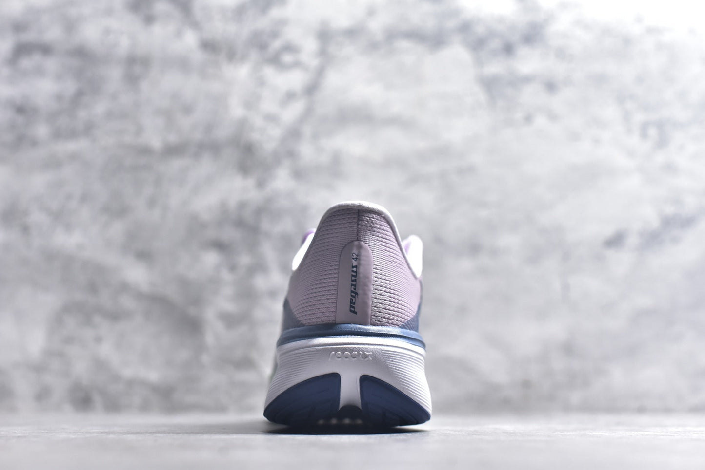 Nike Pegasus 42 Low-Top Running & Training Shoes | EU 36-45