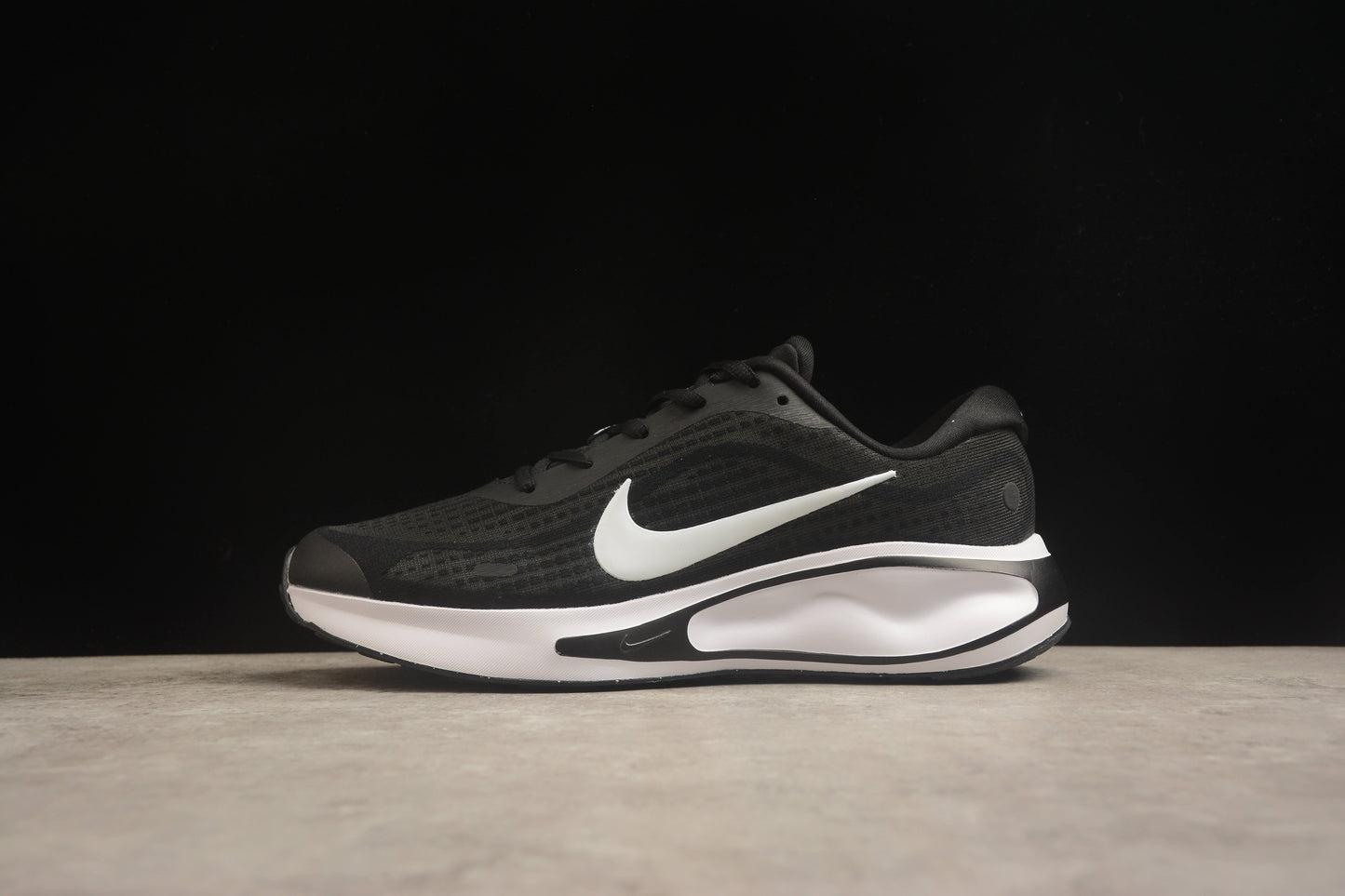 Nike Journey Run Running Shoes | Lightweight & Comfortable | EU 36-45