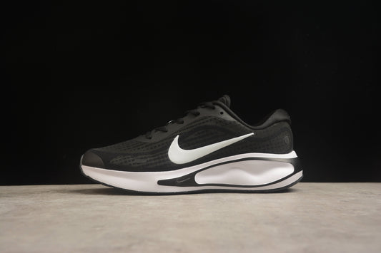 Nike Journey Run Running Shoes | Lightweight & Comfortable | EU 36-45