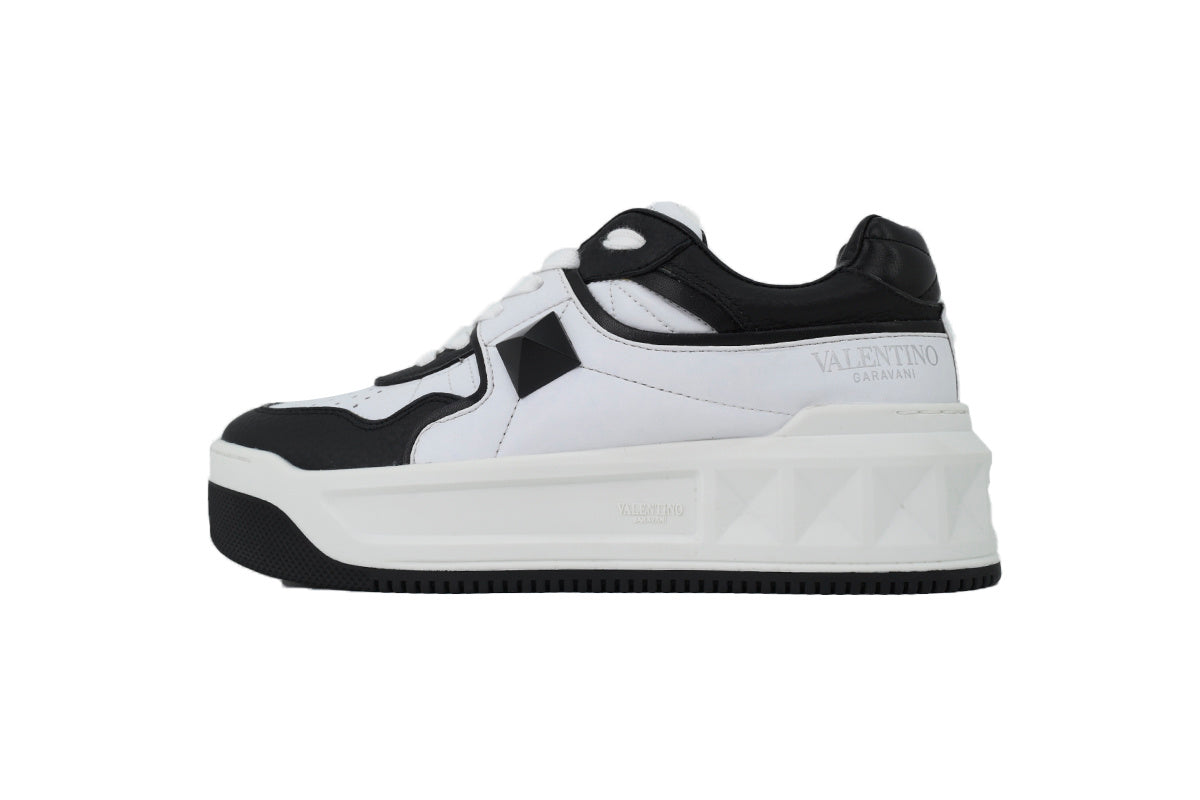 Valentino Garavani One Stud XL Sneakers