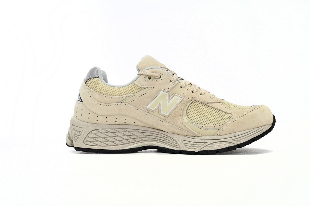 New Balance 2002R Sneakers