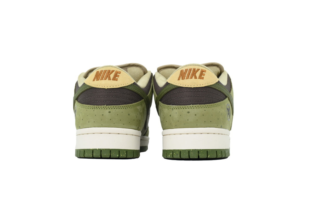 Nike SB Dunk Low – Classic Streetwear Sneakers (EU 36–45)