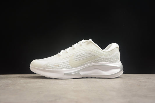 Nike Journey Run Running Shoes | Lightweight & Comfortable | EU 36-45