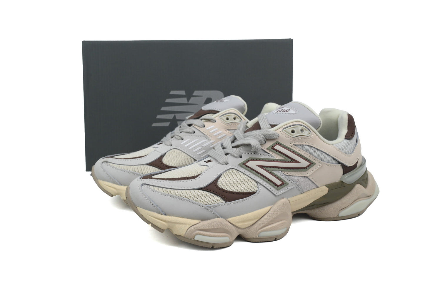 New Balance 9060 Sneakers