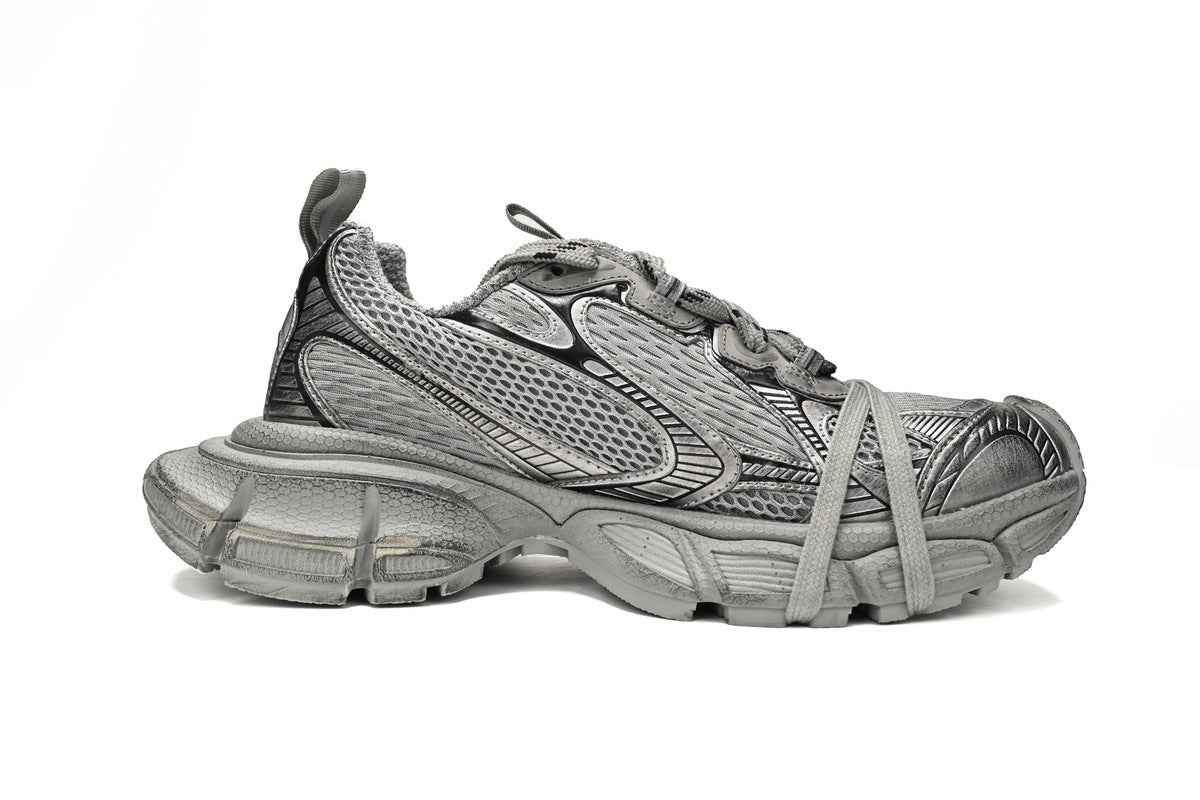 Balenciaga 3XL Sneaker – Low-Top Chunky Sole