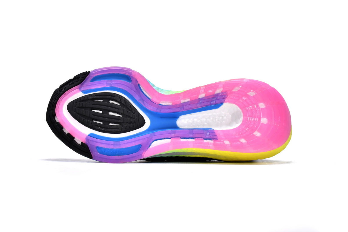Adidas Ultraboost 22 Running Shoes