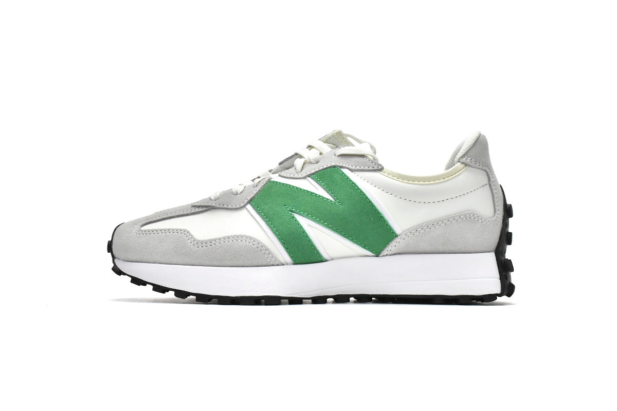 New Balance 327 Sneakers