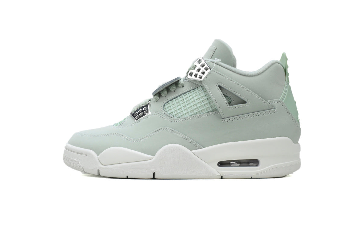 Nike Air Jordan 4 – Retro Basketball Sneakers