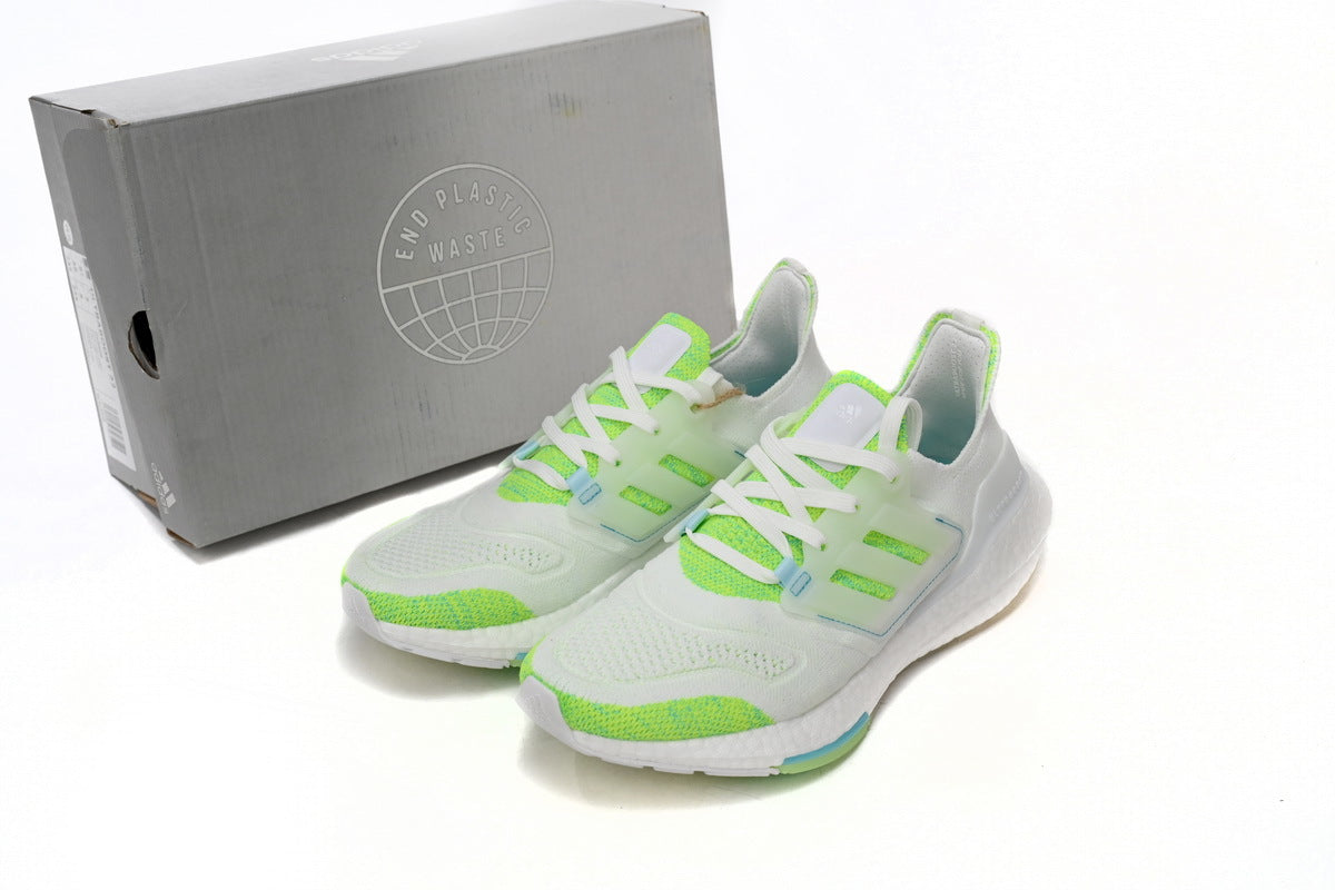 Adidas Ultraboost 22 Running Shoes