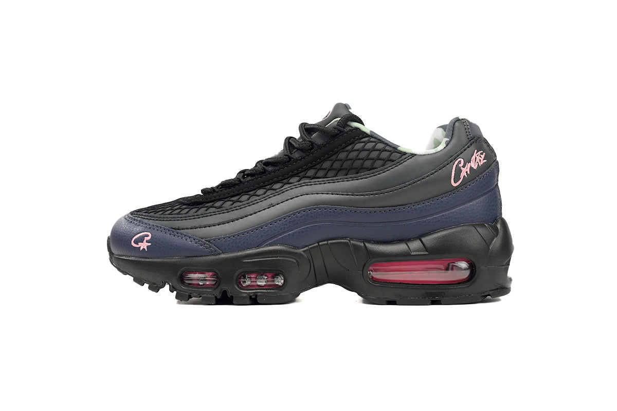 Nike Air Max 95 – Classic Sneakers