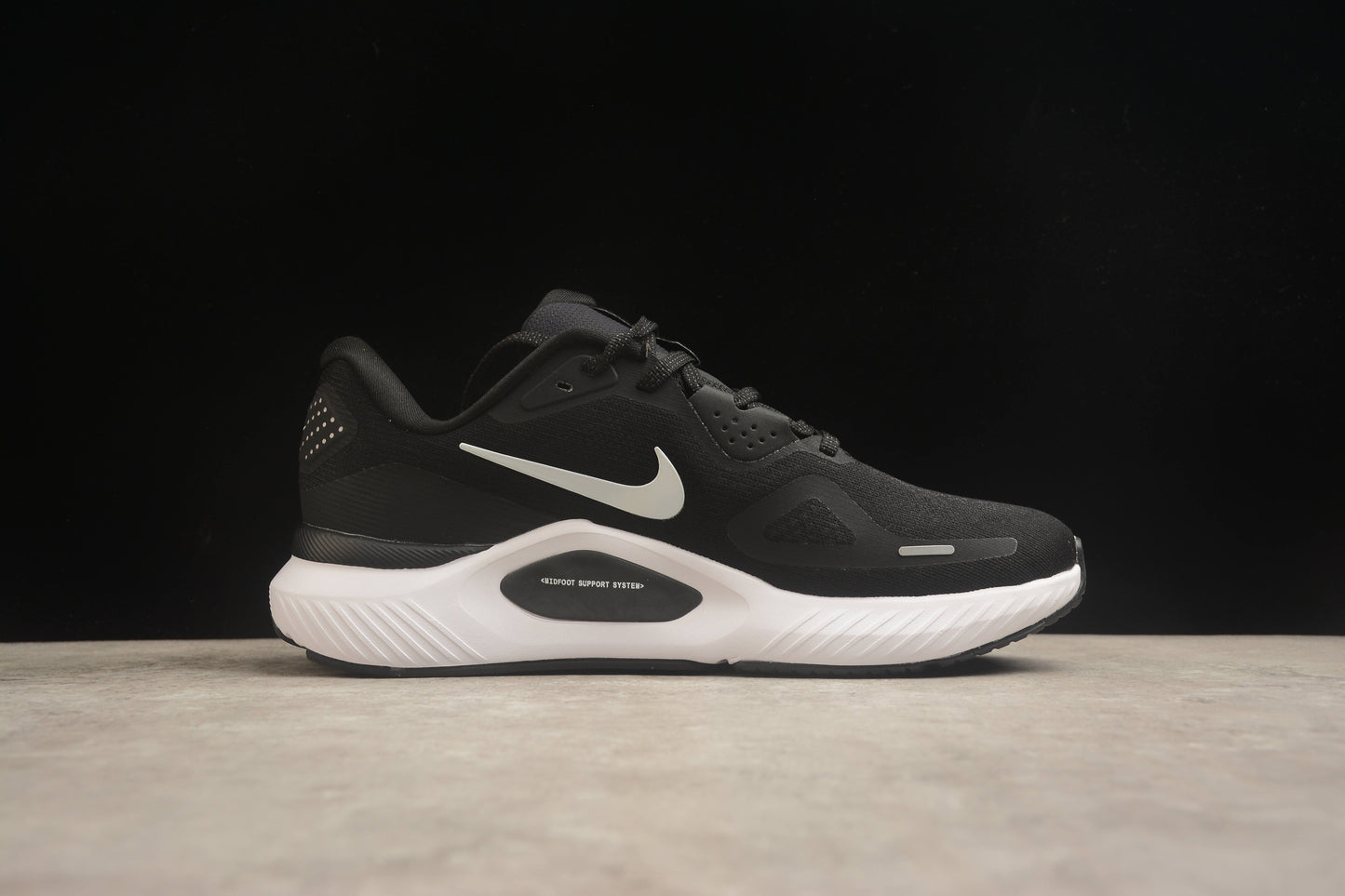 Nike Air Zoom Structure 26 Running Shoes | Supportive & Stable | EU 36-45