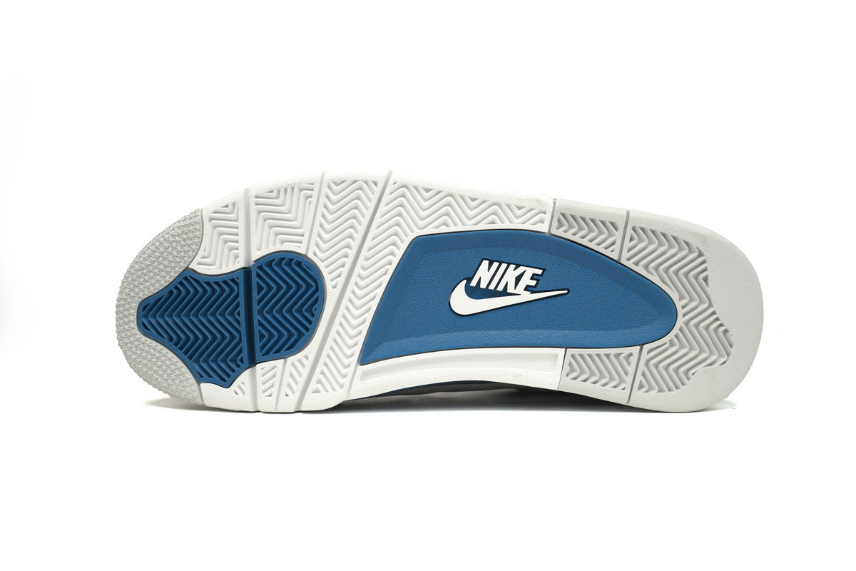 Nike Air Jordan 4 – Retro Basketball Sneakers