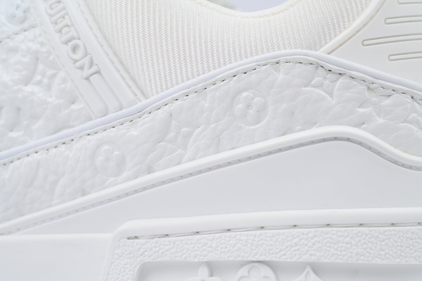 Louis Vuitton LV Trainer Sneakers
