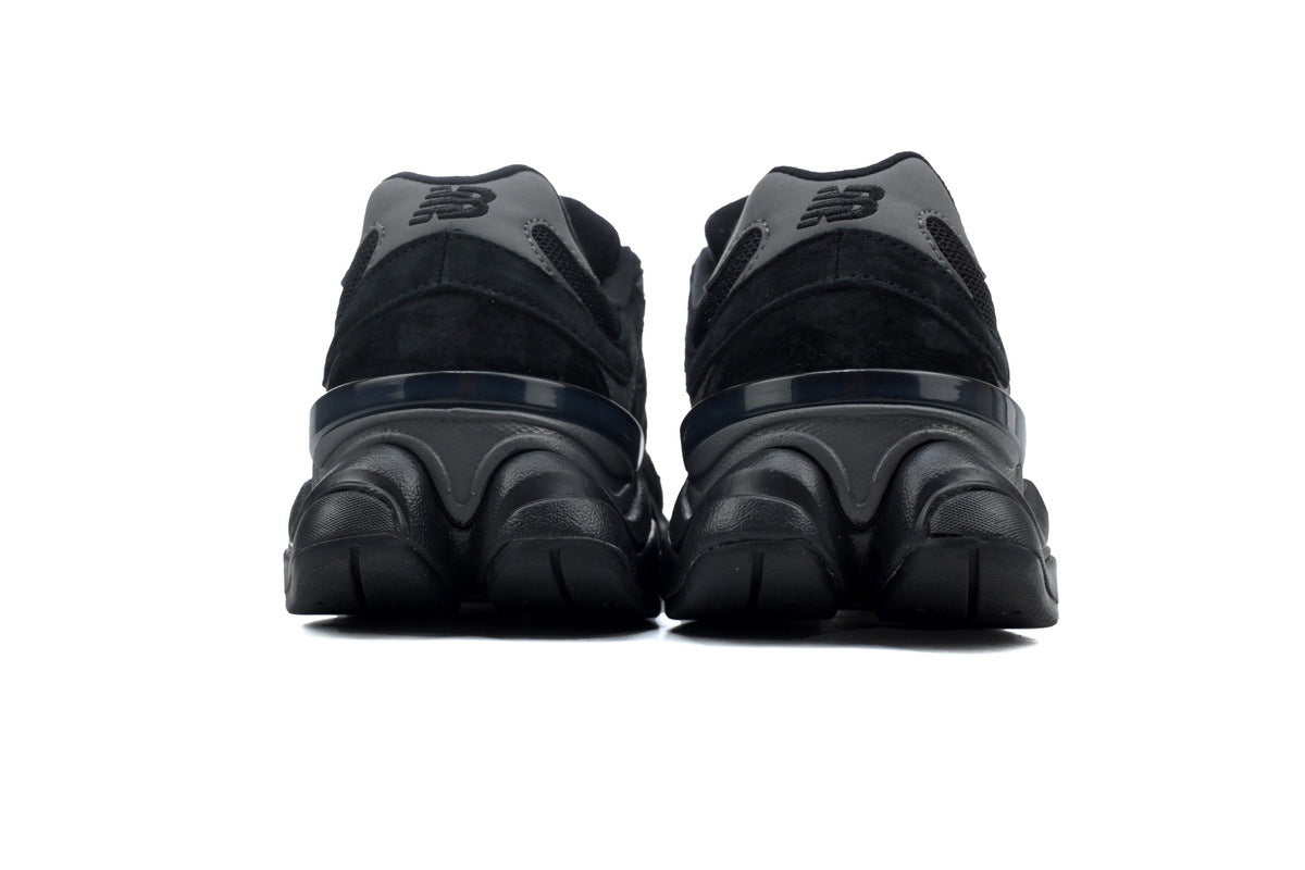 New Balance 9060 Sneakers