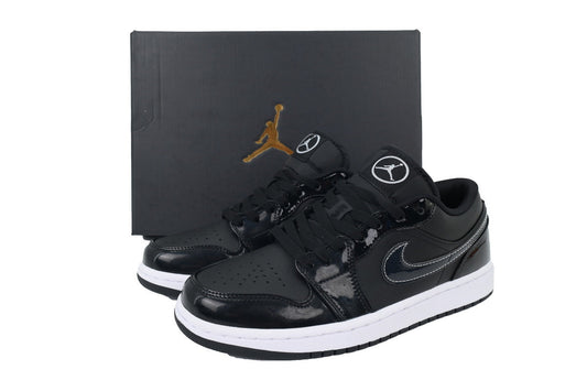 Nike Air Jordan 1 Retro Low Low-Top Sneakers