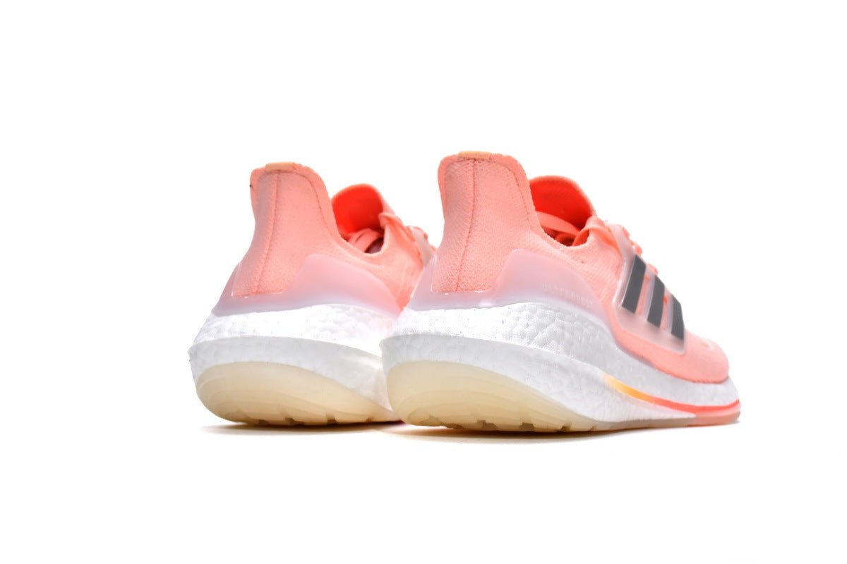 Adidas Ultraboost 22 Running Shoes