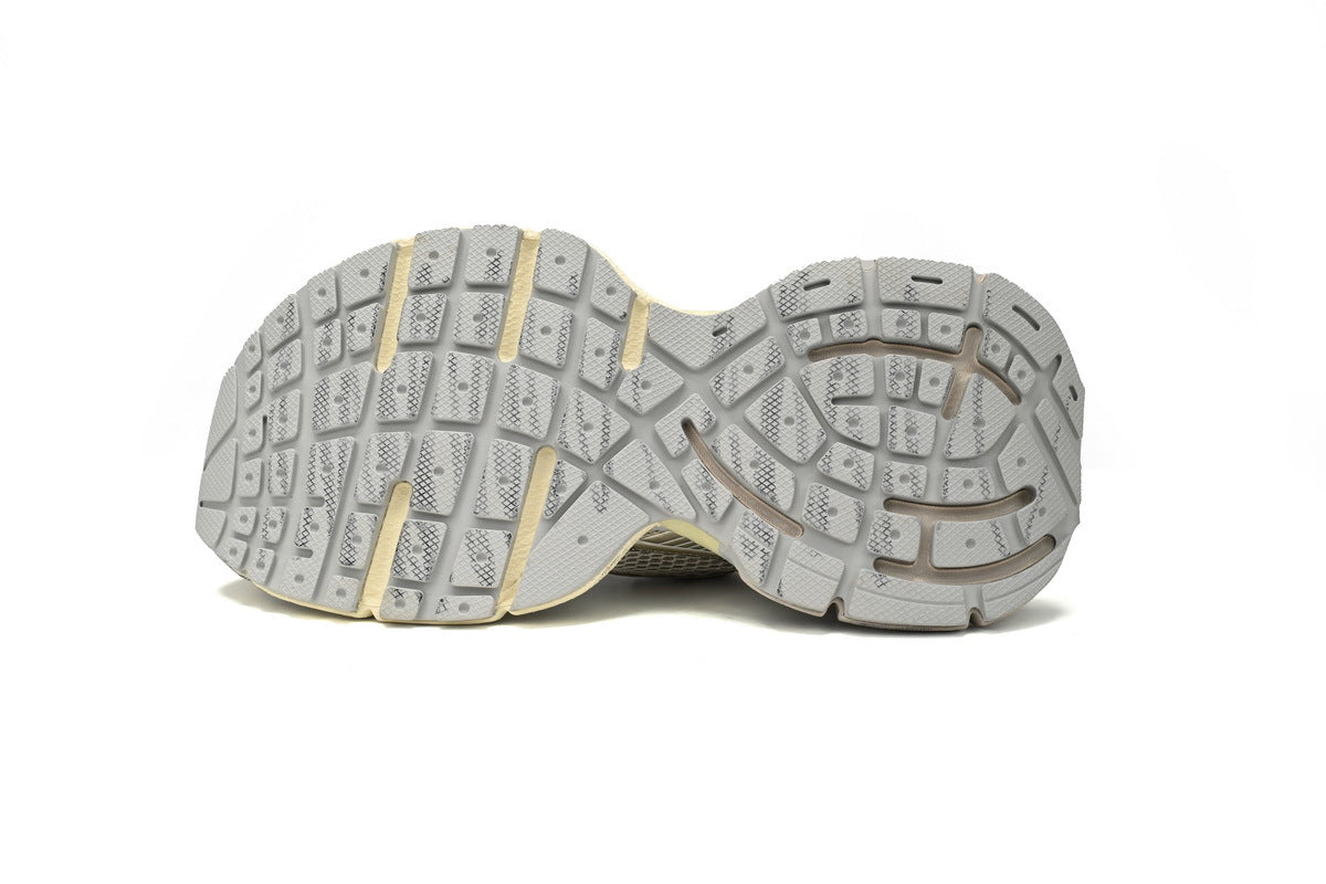 Balenciaga 3XL Sneaker – Low-Top Chunky Sole
