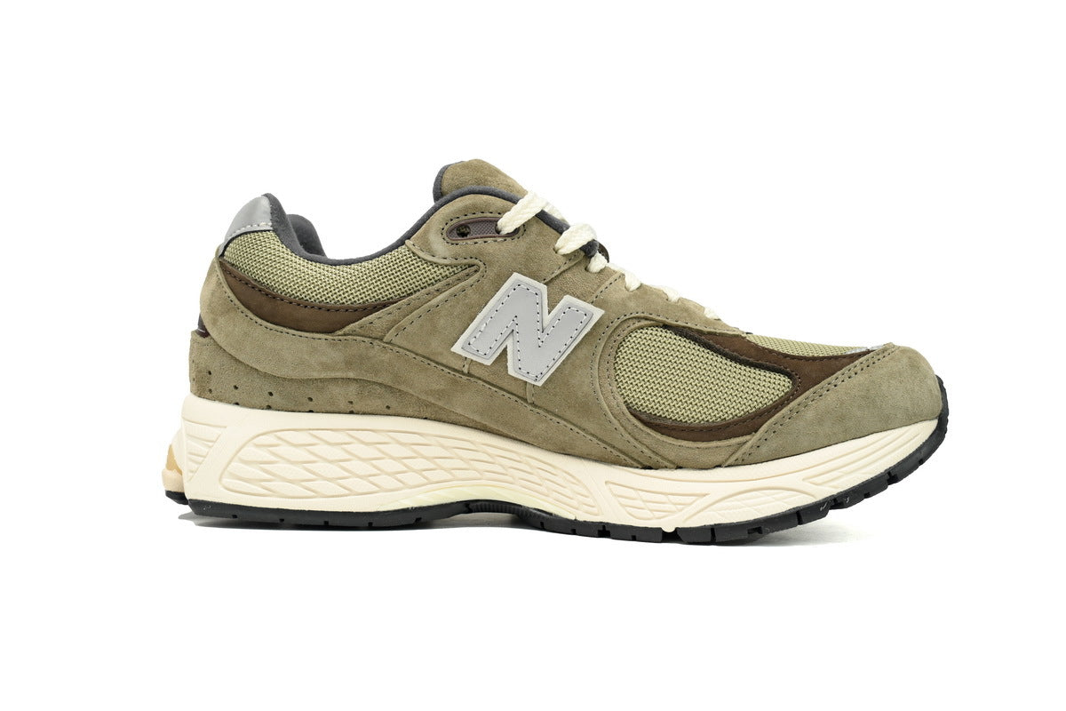 New Balance 2002R Sneakers